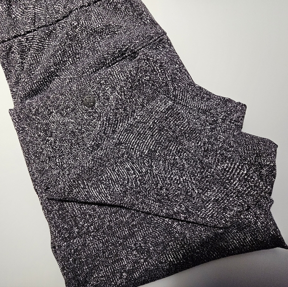 🇨🇦 Lululemon Black & Grey Jogger Pants - Picture 7 of 16